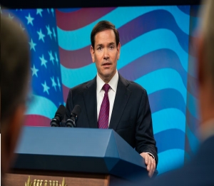 Secretário de Estado dos EUA afirma que quem apoiar Moraes ‘será responsabilizado’